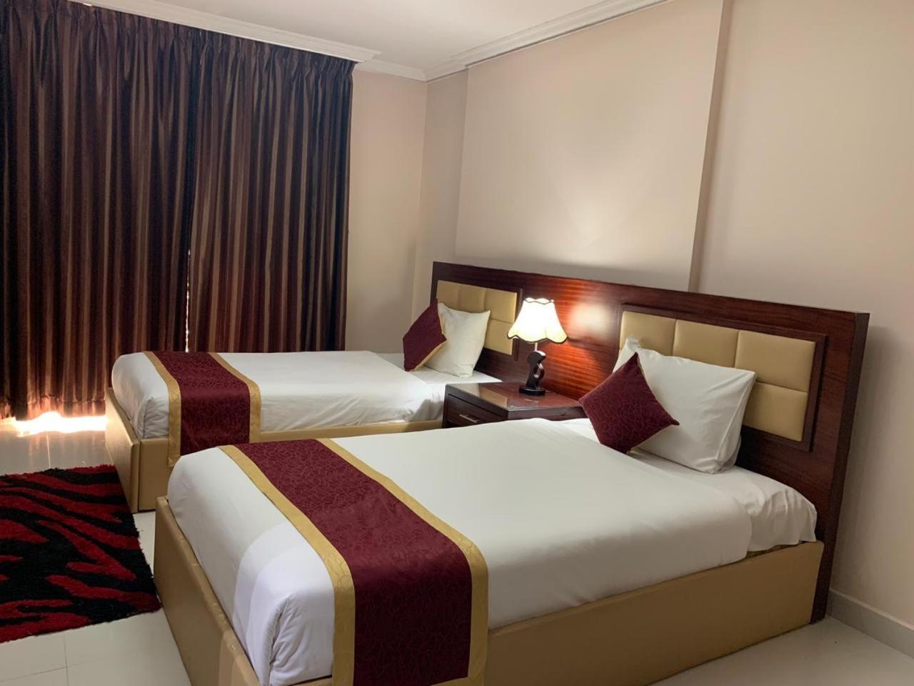Hala Inn Hotel Apartments - Baithans Ajman Bagian luar foto